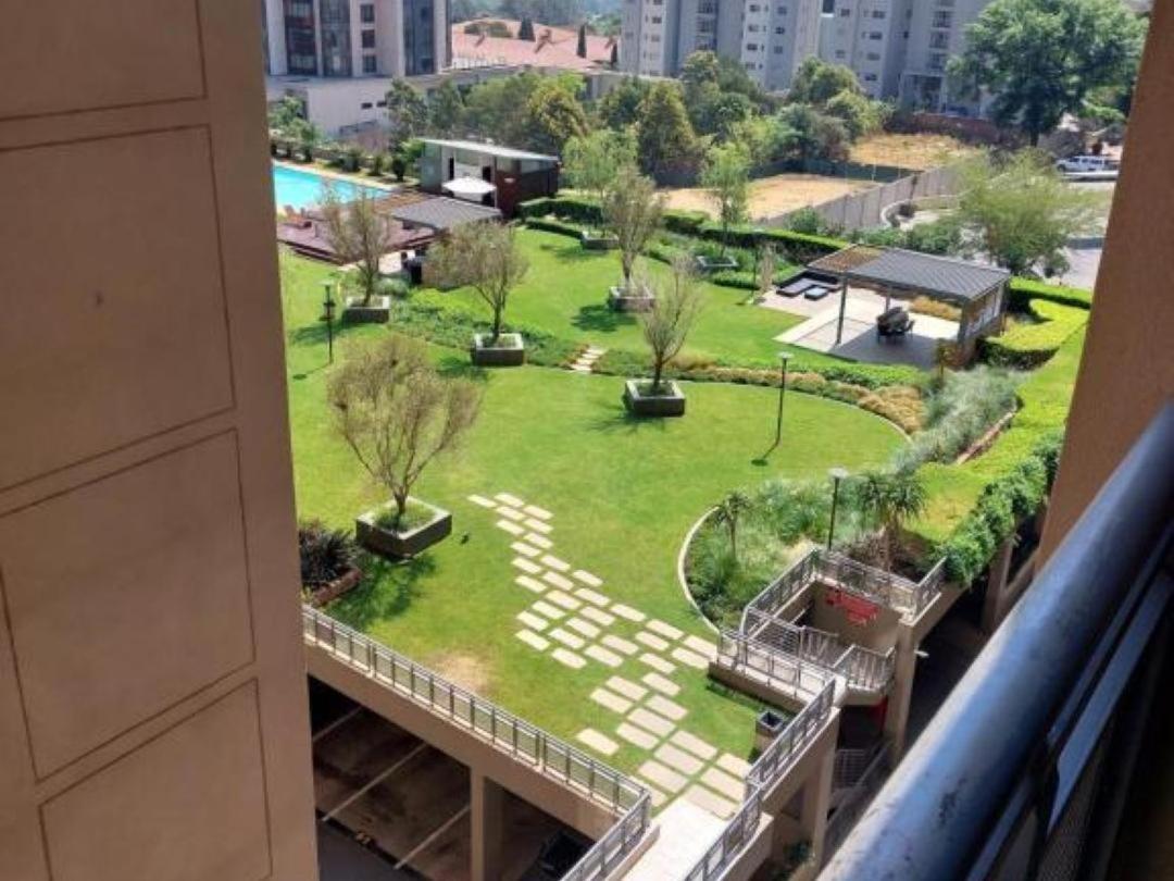 Emabheleni Executive Suites Westpoint Johannesburg Ngoại thất bức ảnh
